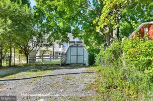 410 E Wiconisco Ave, Tower City, PA 17980 - Photo 17