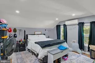 410 E Wiconisco Ave, Tower City, PA 17980 - Photo 11