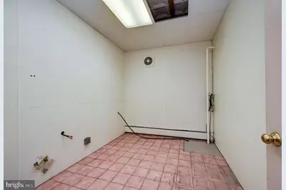 38 E Oak Street, Shenandoah, PA 17976 - Photo 81