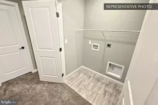 215 Pine Crest Village Dr, Pine Grove, PA 17963 - Photo 23