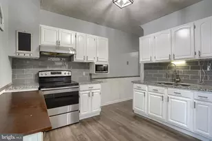 323 W Spring St, Frackville, PA 17931 - Photo 11