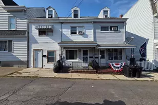 817 Market St, Ashland, PA 17921 - Photo 85