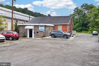 427 E Broad Street, Tamaqua, PA 18252 - Photo 1
