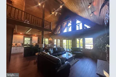 811 Wynonah Drive, Auburn, PA 17922 - Photo 3
