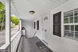 306 E Elm St, Tamaqua, PA 18252 - Photo 9