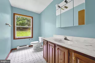 327 W Laurel St, Tremont, PA 17981 - Photo 19