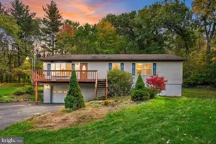 327 W Laurel St, Tremont, PA 17981 - Photo 5