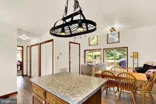 203 Hatchet Cove, Auburn, PA 17922 - Photo 3