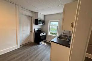 409 Broad Street W, Tamaqua, PA 18252 - Photo 3
