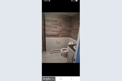 909 Mahantongo Street, Pottsville, PA 17901 - Photo 3