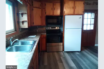 100 N Tulpehocken Street, Pine Grove, PA 17963 - Photo 5