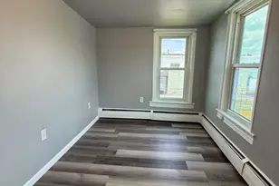 100 N Tulpehocken St, Pine Grove, PA 17963 - Photo 11