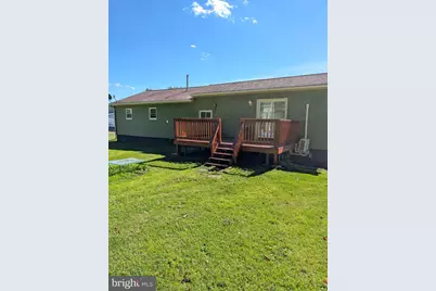 38 W Donaldson Street, Tremont, PA 17981 - Photo 3