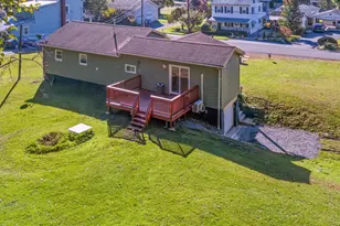 38 W Donaldson St, Tremont, PA 17981 - Photo 7
