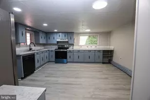 804 Water St, Pottsville, PA 17901 - Photo 3