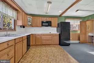19 S 3rd St, Frackville, PA 17931 - Photo 11