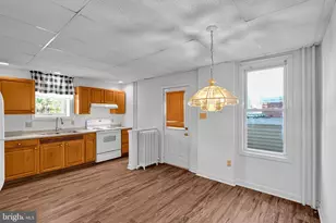 301 S Spring Garden St, Pottsville, PA 17901 - Photo 29