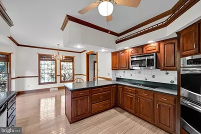 8 Tall Oaks Drive, Pottsville, PA 17901 - Photo 9