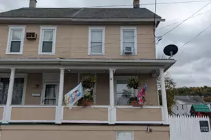 118 W High St, Coaldale, PA 18218 - Photo 1