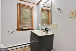 411 E Main St, Girardville, PA 17935 - Photo 15