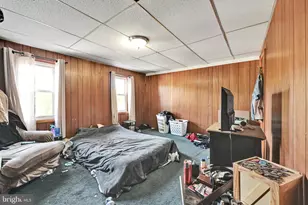 411 E Main St, Girardville, PA 17935 - Photo 11