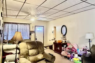 112 Fourth Street N, Frackville, PA 17931 - Photo 11