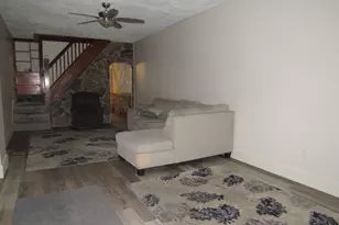 933 W Centre St, Mahanoy City, PA 17948 - Photo 5