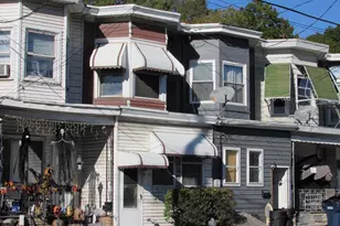 933 W Centre St, Mahanoy City, PA 17948 - Photo 1