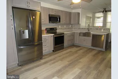 933 W Centre Street, Mahanoy City, PA 17948 - Photo 7