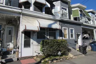 933 W Centre St, Mahanoy City, PA 17948 - Photo 3
