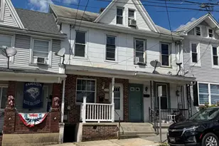 413 E Union St, Tamaqua, PA 18252 - Photo 1