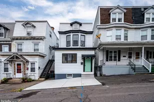 504 Greenwood Ave, Pottsville, PA 17901 - Photo 1
