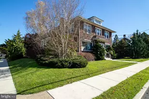 77 N Center St, Frackville, PA 17931 - Photo 5