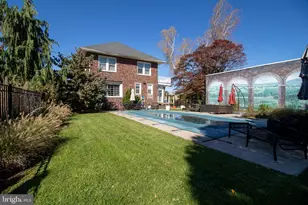 77 N Center St, Frackville, PA 17931 - Photo 19