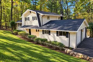 2524 Papoose Dr, Auburn, PA 17922 - Photo 1
