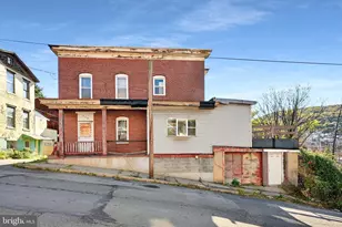 319 E Race St, Pottsville, PA 17901 - Photo 1