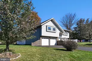 627 Hope Ave, Orwigsburg, PA 17961 - Photo 1