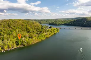 750 Lake Side Rd, Addison, PA 15411 - Photo 9