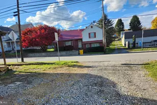 202 Main Street S, Davidsville, PA 15928 - Photo 3