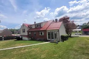 202 Main Street S, Conemaugh Township, PA 15928 - Photo 5