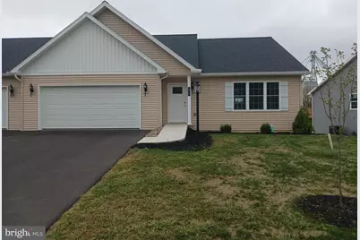 81 St Andrews Way, Selinsgrove, PA 17870 - Photo 1
