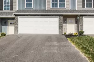 86 Limerick Ln, Selinsgrove, PA 17870 - Photo 1