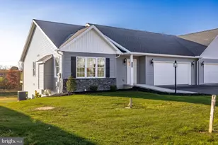 107 St Andrews Way, Selinsgrove, PA 17870 - Photo 1