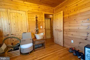 160 Woodpecker Dr, Mount Pleasant Mills, PA 17853 - Photo 5