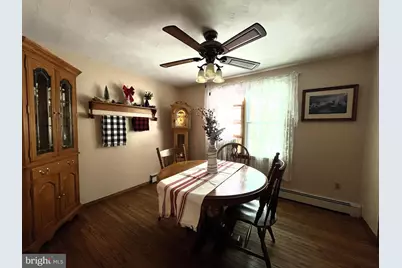 2 E New Market Street, Freeburg, PA 17827 - Photo 11