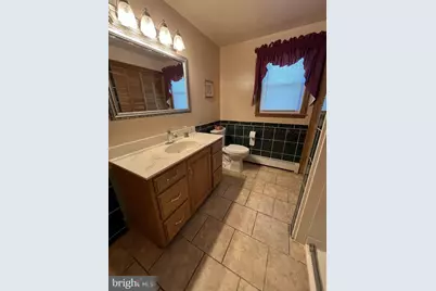 2 E New Market Street, Freeburg, PA 17827 - Photo 33