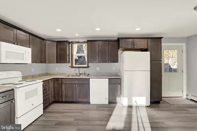 1667 Route 204, Selinsgrove, PA 17870 - Photo 11