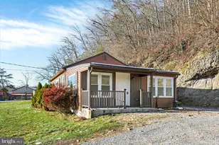 1667 Route 204, Selinsgrove, PA 17870 - Photo 3