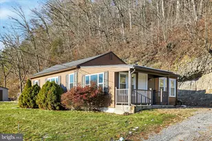 1667 Route 204, Selinsgrove, PA 17870 - Photo 5