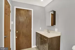 1667 Route 204, Selinsgrove, PA 17870 - Photo 19